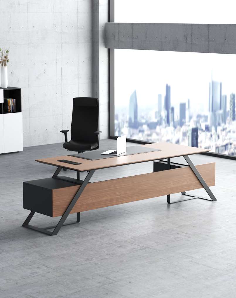 Frank Executive Desk (Black Leg) - أثاث المكاتب المملكة العربية السعودية